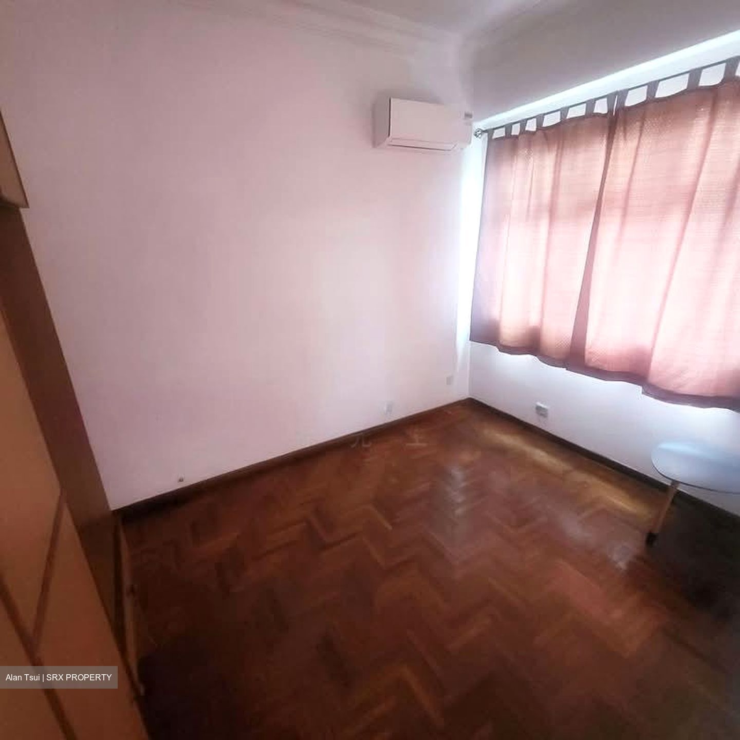 Boundary Road (D19), Terrace #573977621